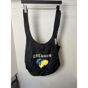 Lululemon Erewhon Lemon shopper